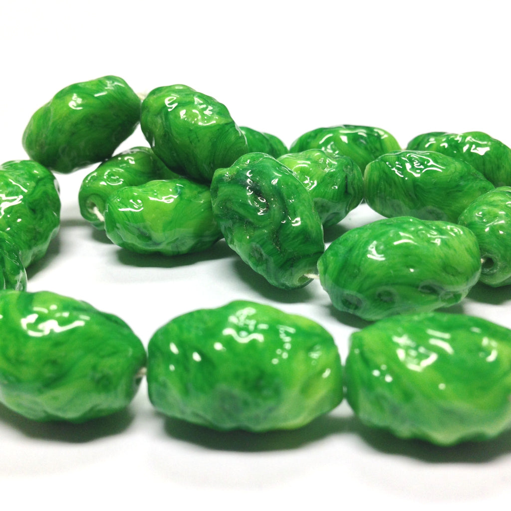 18X10MM Emerald Green Glass Baroque Oval Bead (30 pieces)