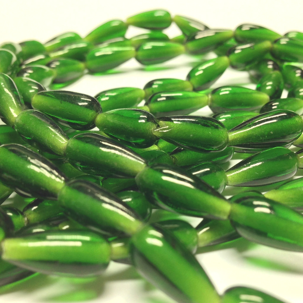 14X6MM Emerald Green Glass Pear Bead (50 pieces)